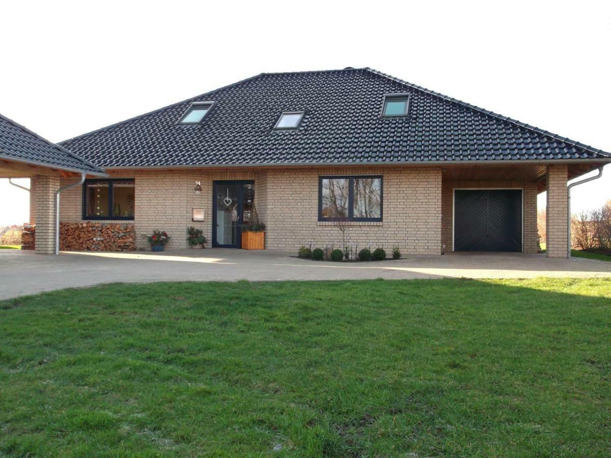 Ferienwohnung Kranichzug Kargow ภายนอก รูปภาพ